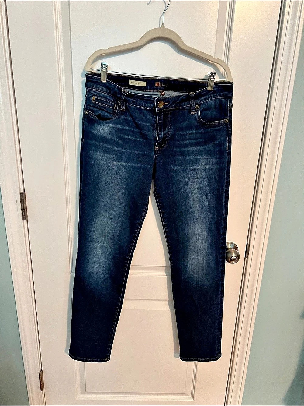 Kut from the Kloth Catherine Skinny Jeans in Blue Waist 10
